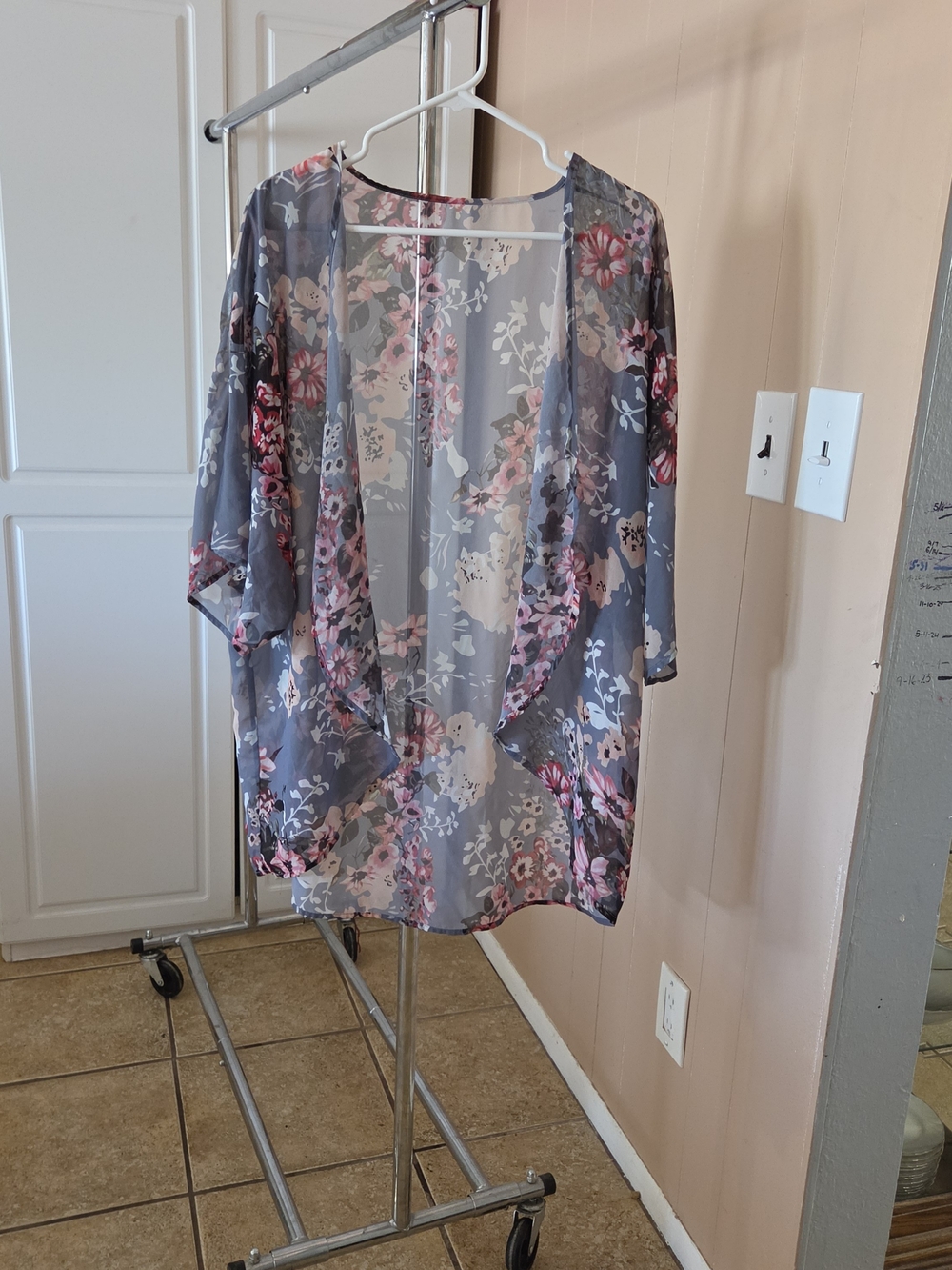 Floral Sheer Kimono Cardigan - Gray with Pink Floral